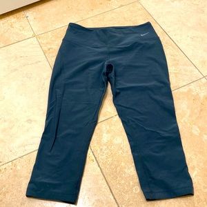 Nike leggings